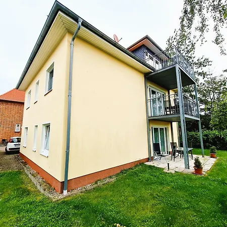 Apartment 2 Waldstraße 9